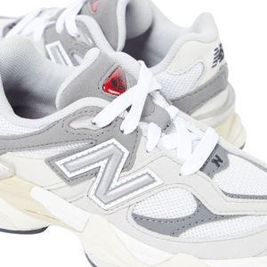 NEW BALANCE - 9060 Sneakers