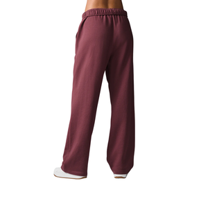 ALO YOGA - Accolade Straight Leg Sweatpant
